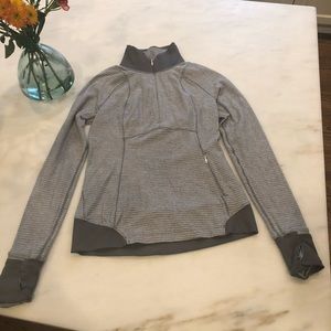 Lululemon 1/2 zip top